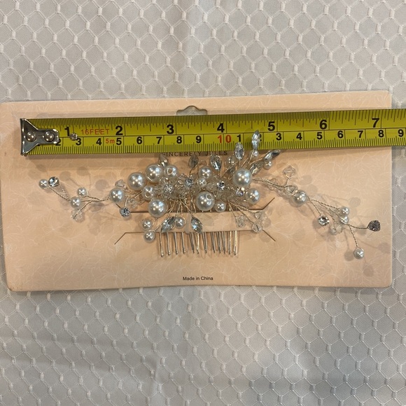 Hair comb with pearls and “diamond” crystals with silver color NEW, bendable - Picture 10 of 10
